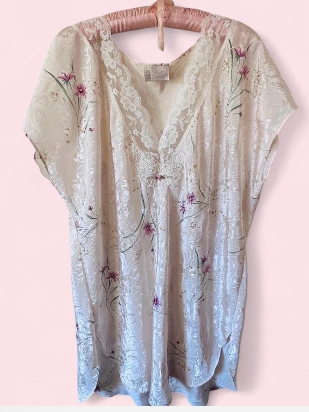 Vintage Nightgown Lace-Trim Silky Blush floral 80/90’s